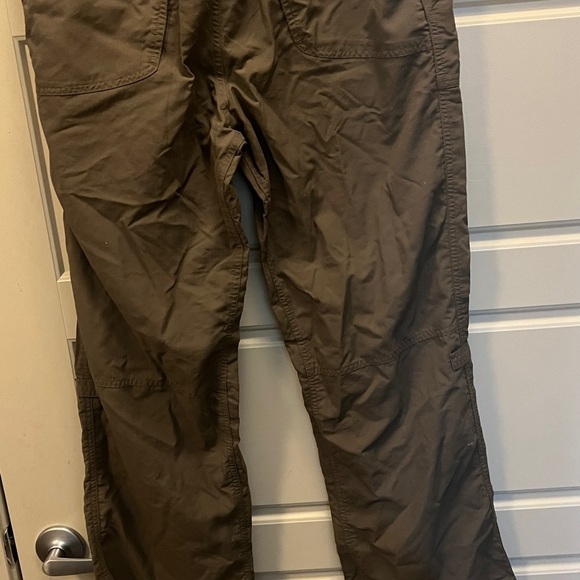 The North Face Women's Olive Horizon Tempest Hiking Convertible outdoors Pants - Picture 10 of 11